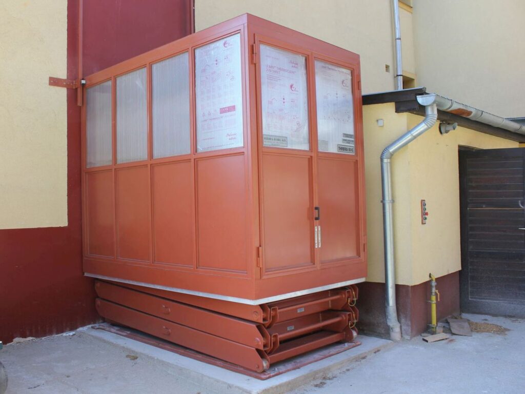 multi-scissor-lifting-table-003