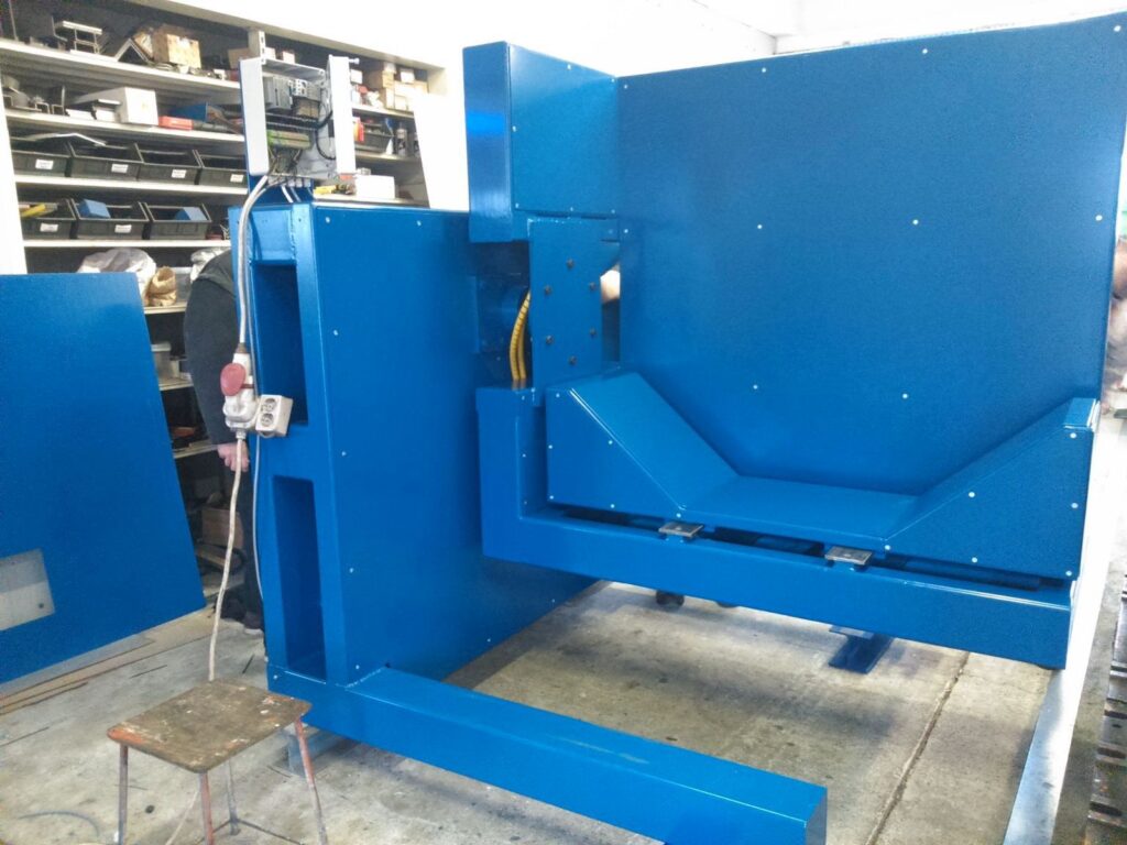 custom-lifting-table-010